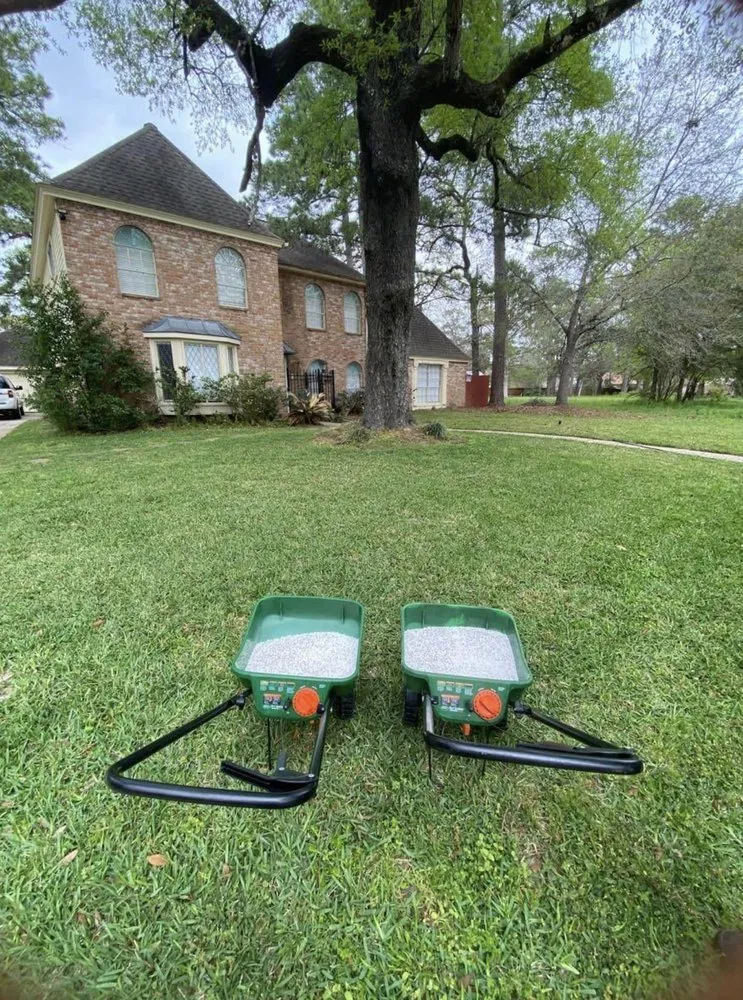 Affordable landscaping services in Houston, TX by Arcos Lawn Care