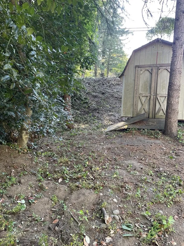 Custom lawn mowing service for beautiful yards across Vancouver, WA - Arden Landscaping