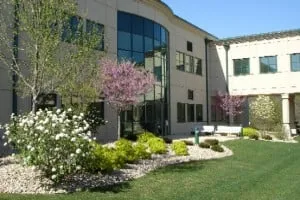 Custom landscape installation in Bowling Green, KY - Ardon Lawns & Landscapes