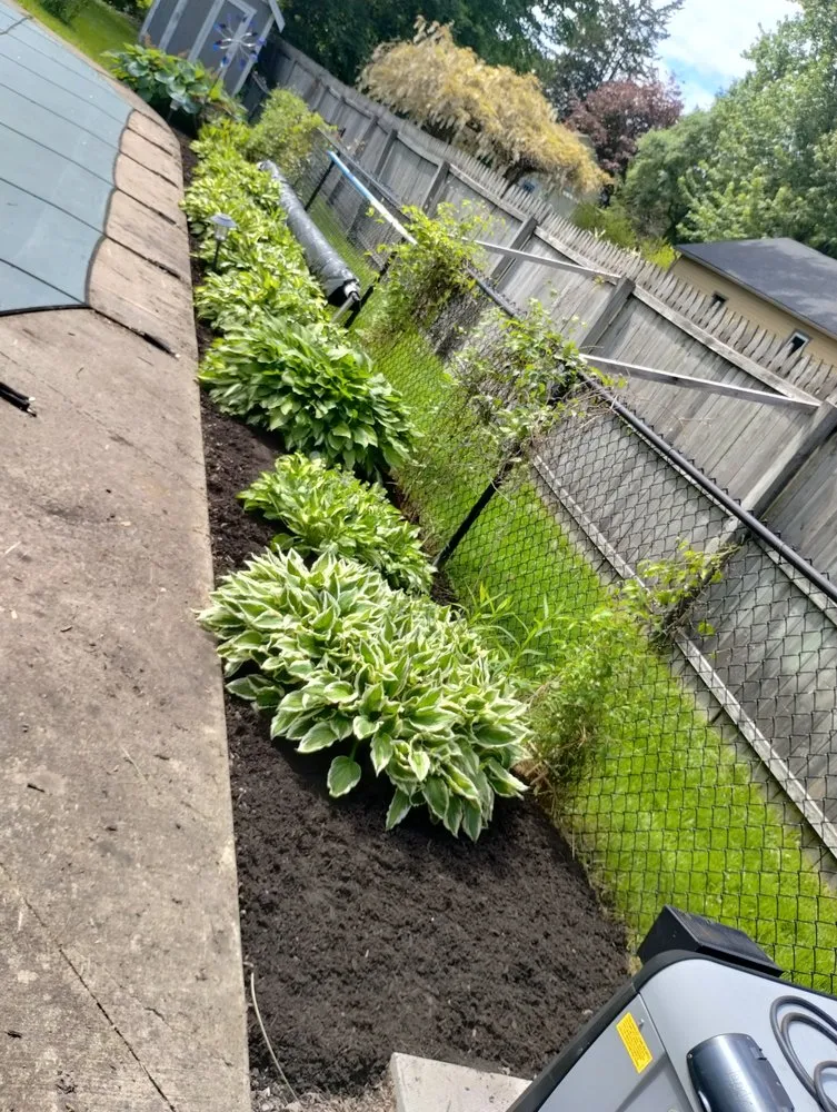 Professional residential landscaping experts serving Phoenix, NY - Arduini Farms & Landscaping