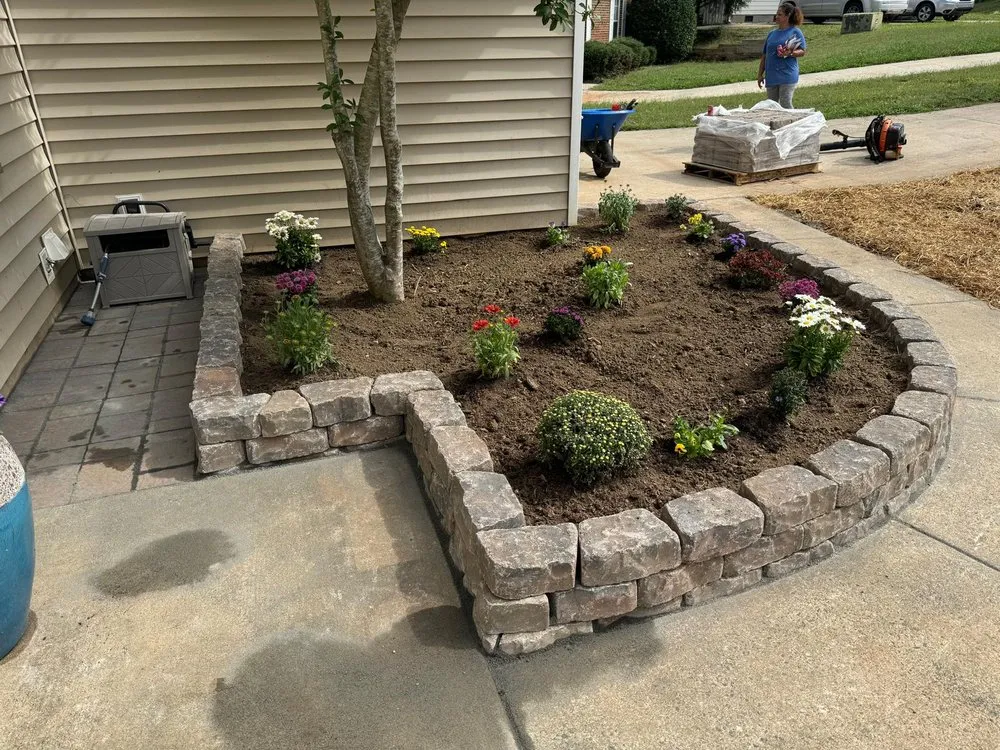 Professional landscape design experts serving Charlotte, NC - Area Verde Landscaping