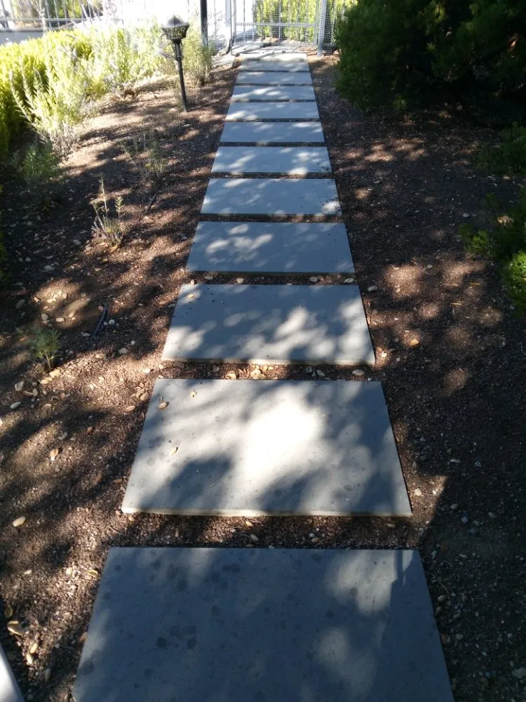 Custom landscape design experts serving Hayward, CA - Aregon's Maintenance And Landscaping