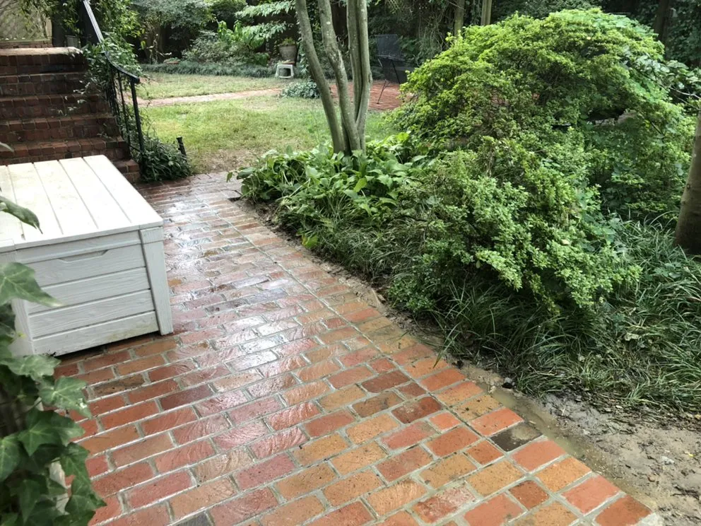 Top-rated residential landscaping with custom design in Memphis, TN by Arellano Landscape and Construction