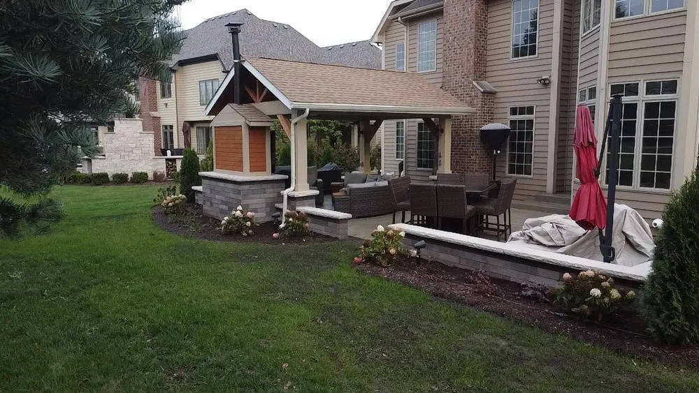 Custom yard cleanup service experts serving St Charles, IL - Arellano Landscaping