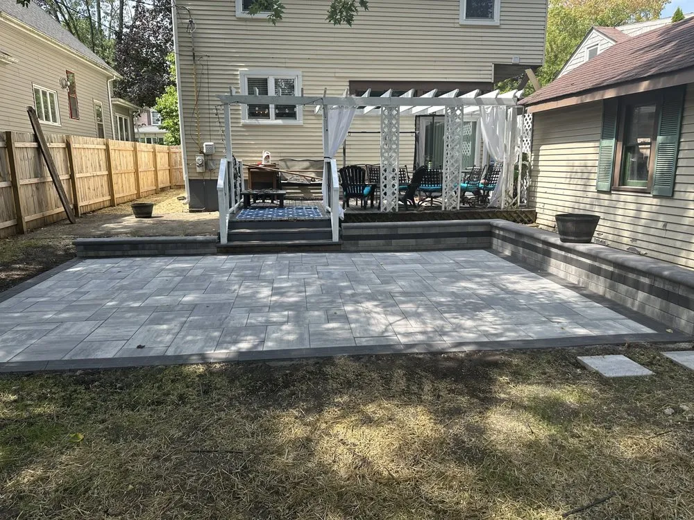 Trusted landscape installation in St Charles, IL - Arellano Landscaping