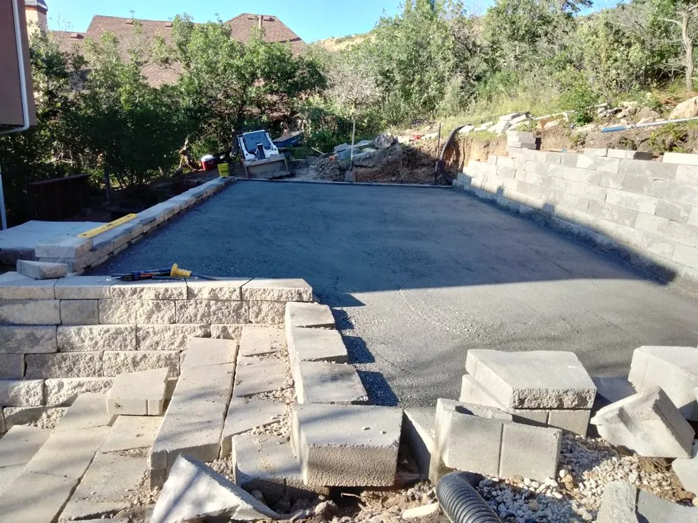 Reliable lawn mowing service with custom design in Castle Rock, CO by Arellano Solutions