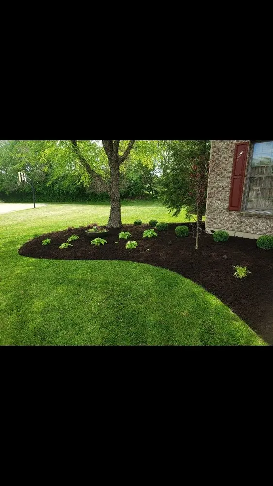Custom residential landscaping experts serving Dayton, OH - Arenas Landscaping& Construction LLC