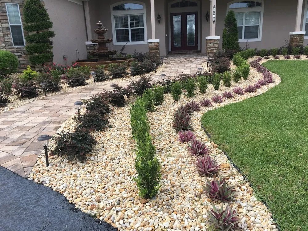 Top-rated yard cleanup service with custom design across Rubonia, FL - Arenas Lawn Care