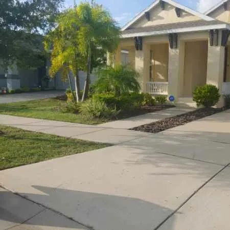 Custom lawn care service in Rubonia, FL by Arenas Lawn Care