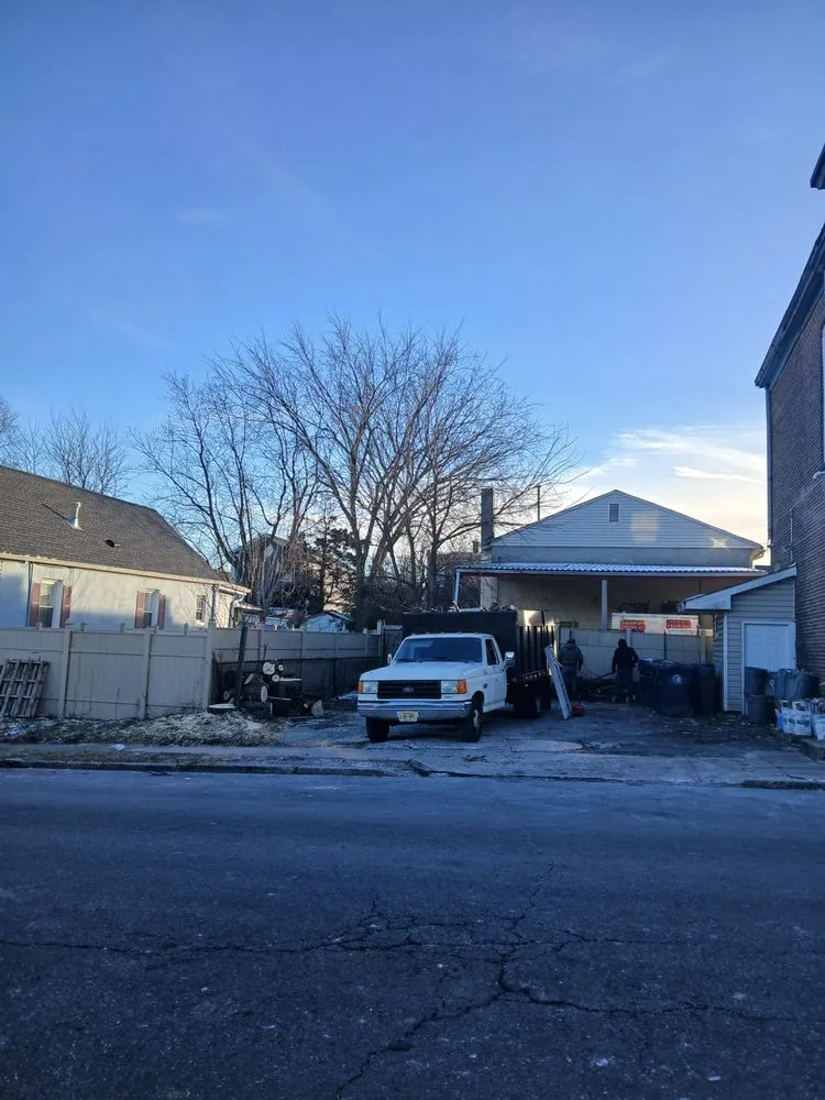 Reliable lawn mowing service in Perth Amboy, NJ - Arevalo tree services & landscaping