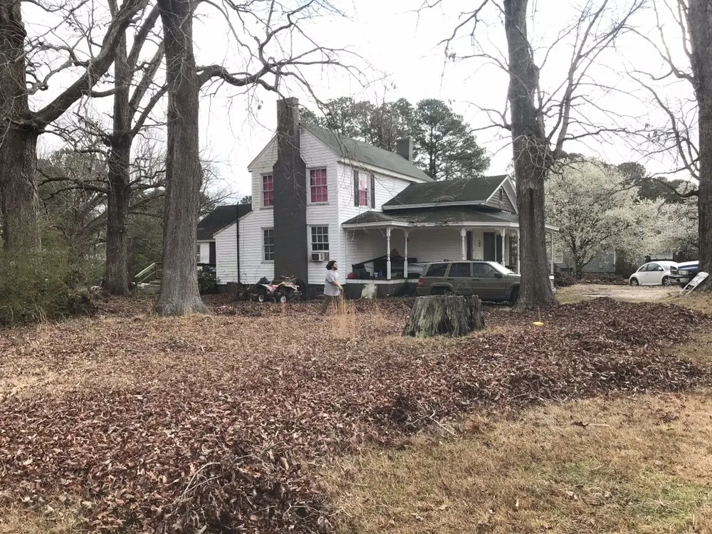 Top-rated landscape design in Smithfield, NC by Arevalos Lawn Care