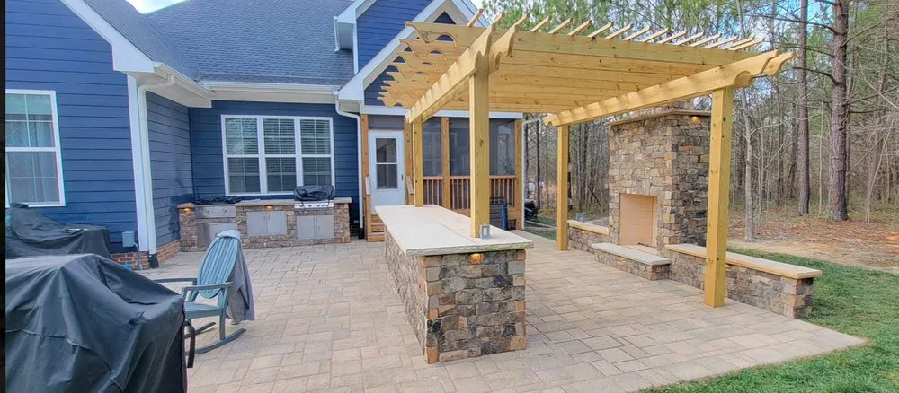 Reliable yard maintenance for beautiful yards across Oregon, WI - Argent Solutions