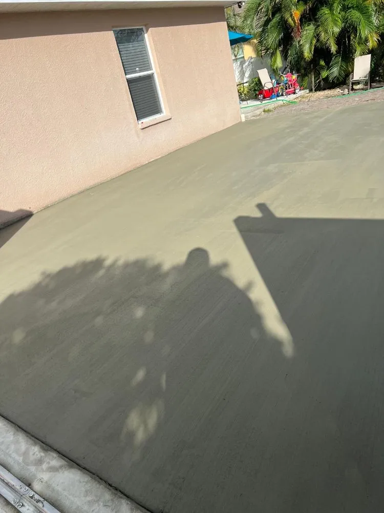 Top-rated outdoor landscaping experts serving Bushnell, FL - Argoss Hands