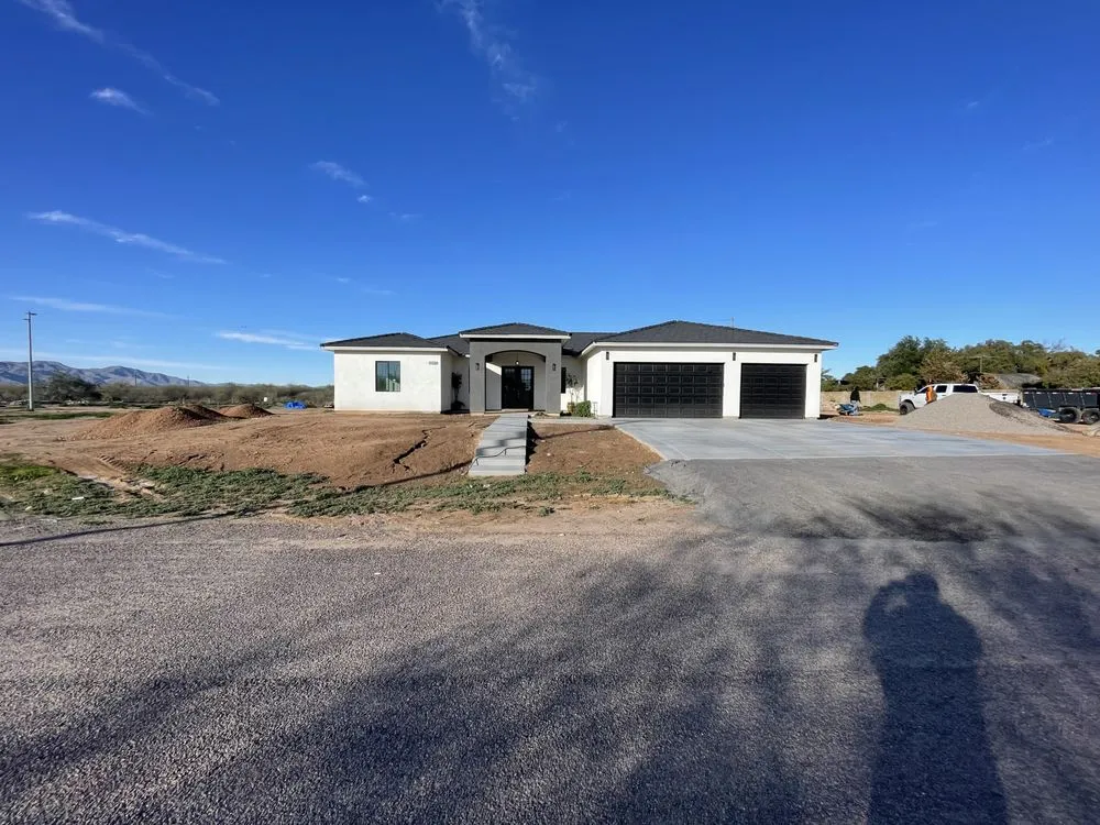 Top-rated lawn mowing service near you across Sun City, AZ - Arguelles Landscape