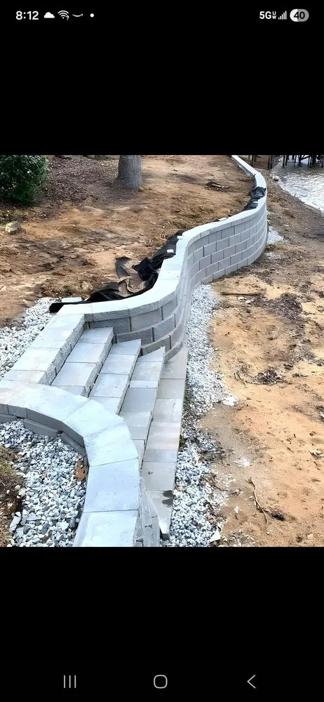 Professional garden landscaping for year-round maintenance in Hartselle, AL by Arguetas Landscaping