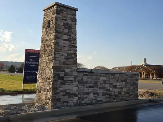 Arguetas Landscaping Logo