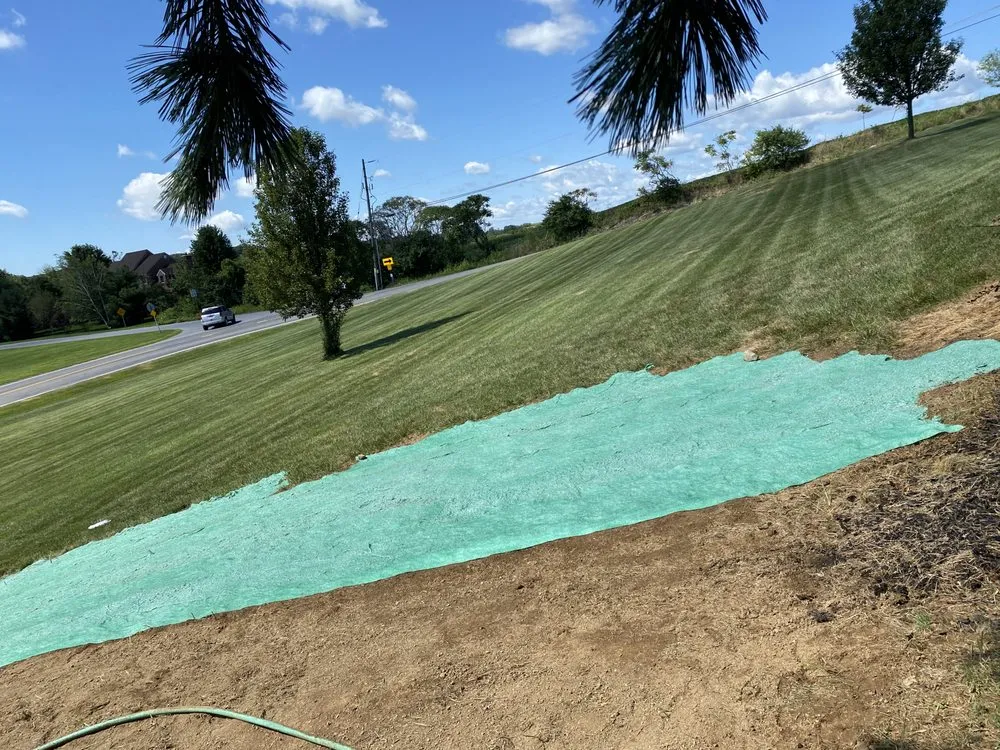 Custom outdoor landscaping experts serving Allentown, PA - Argueta's Lawn Care