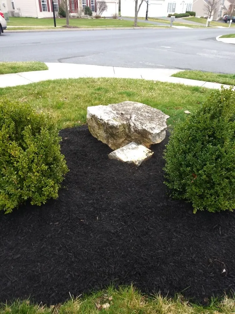 Custom landscape design experts serving Allentown, PA - Argueta's Lawn Care