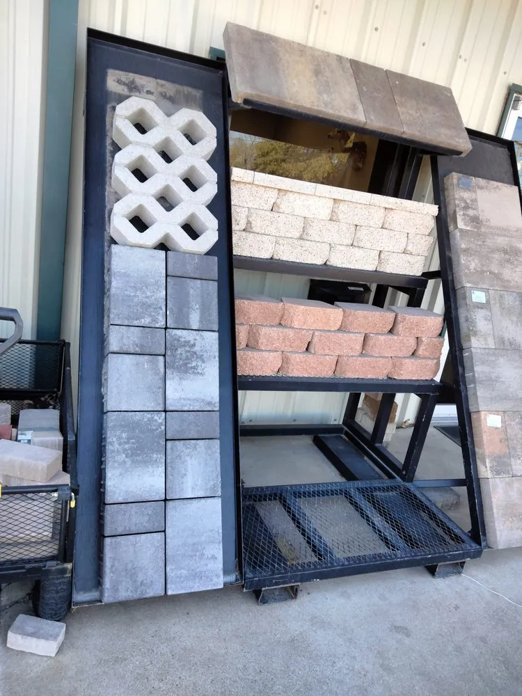 Reliable yard cleanup service experts serving Houston, TX - Ariana's Lawn Service