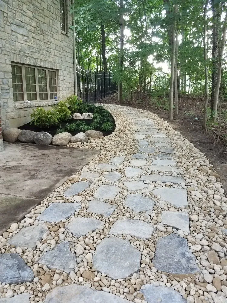 Reliable outdoor landscaping experts serving Dayton, OH - Arias Landscape & Design