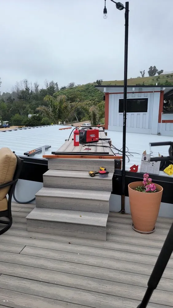 Expert lawn mowing service in Windsor, CA - Ariel’s General Jobs