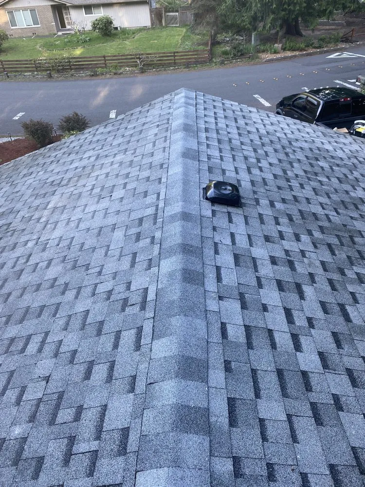 Local lawn mowing service for homes across Lacey, WA - ArieN Maintenance