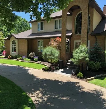 Top-rated landscape design with custom design in Verona, PA by Aries Landscaping