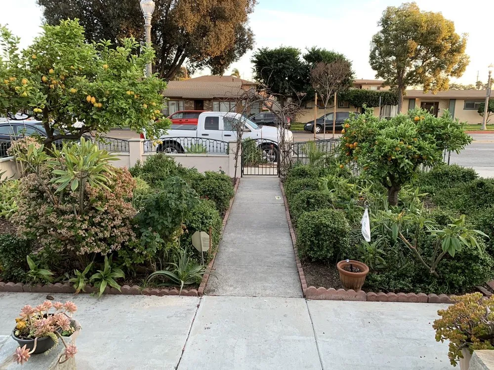 Expert lawn mowing service in La Habra, CA - Aries’s Complete Care
