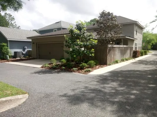 Arinson Landscaping & More Logo