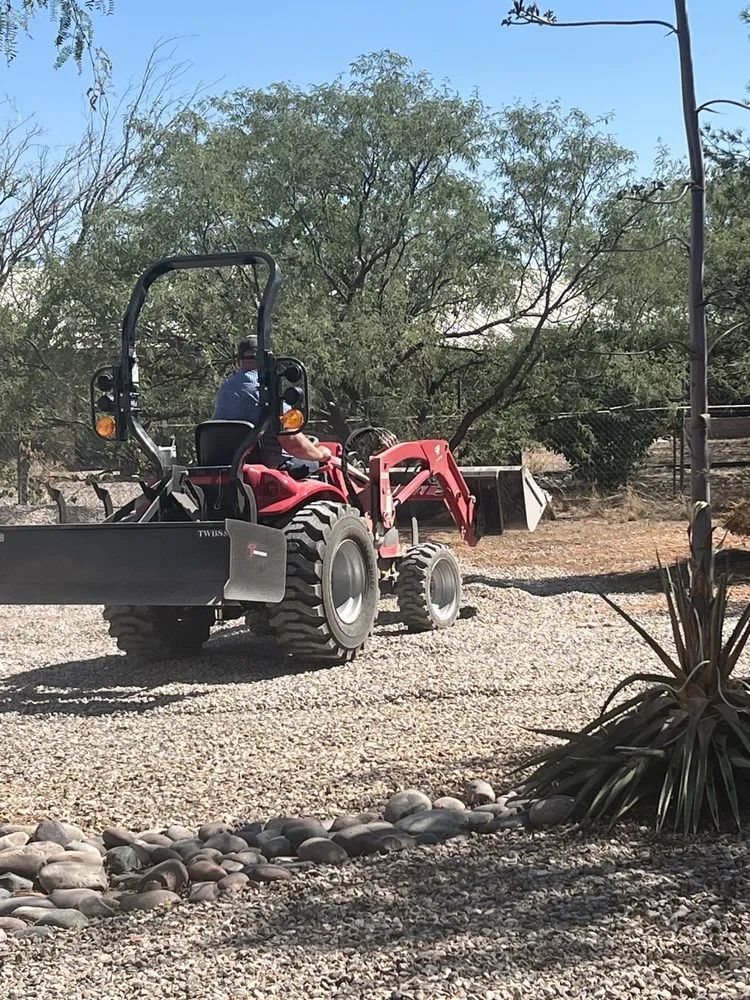 Affordable yard maintenance in Hereford, AZ - Arizona Dirt Works