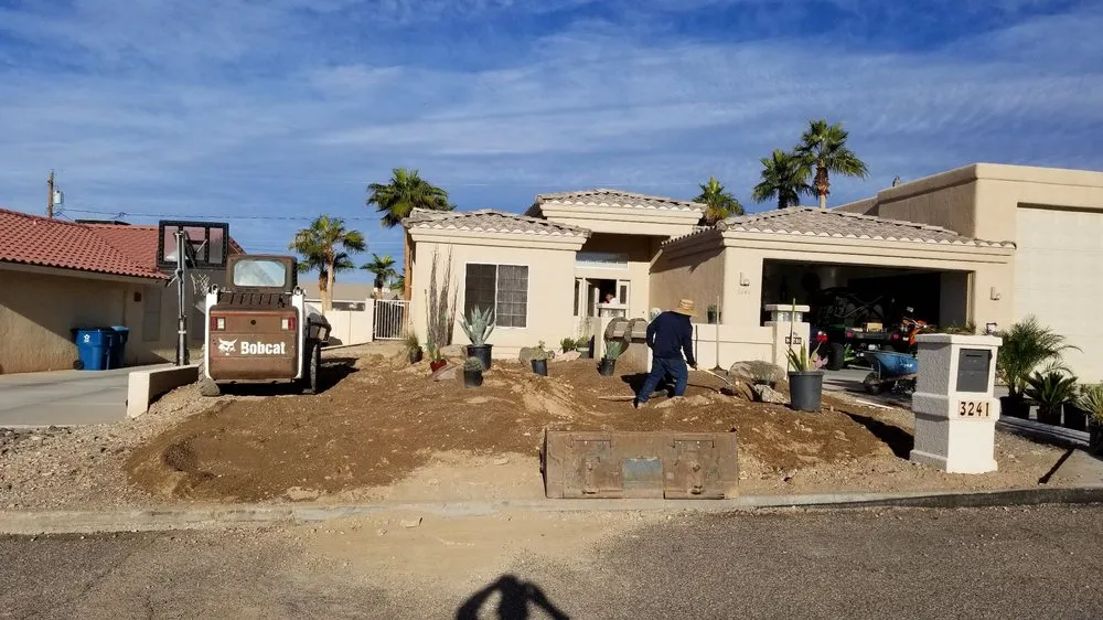 Expert yard maintenance in Lake Havasu City, AZ - Arizona Garden Nursery & Landscaping