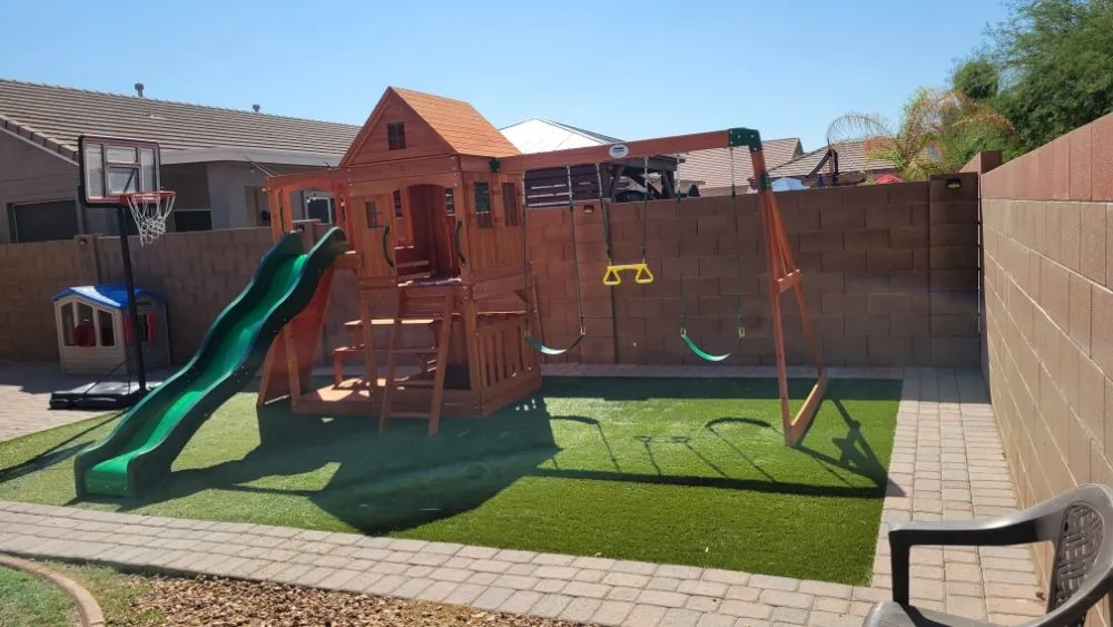 Expert outdoor landscaping for homes in Surprise, AZ by Arizona Homes & Inspections