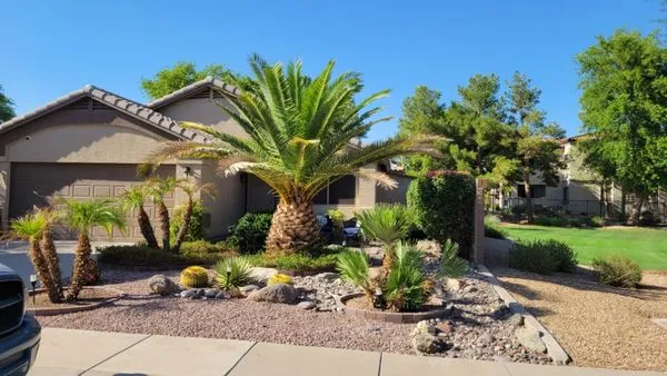 Arizona Homes & Inspections Logo