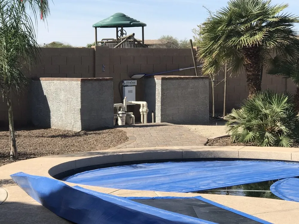 Reliable lawn mowing service in Queen Creek, AZ - Arizona Living Landscape & Design