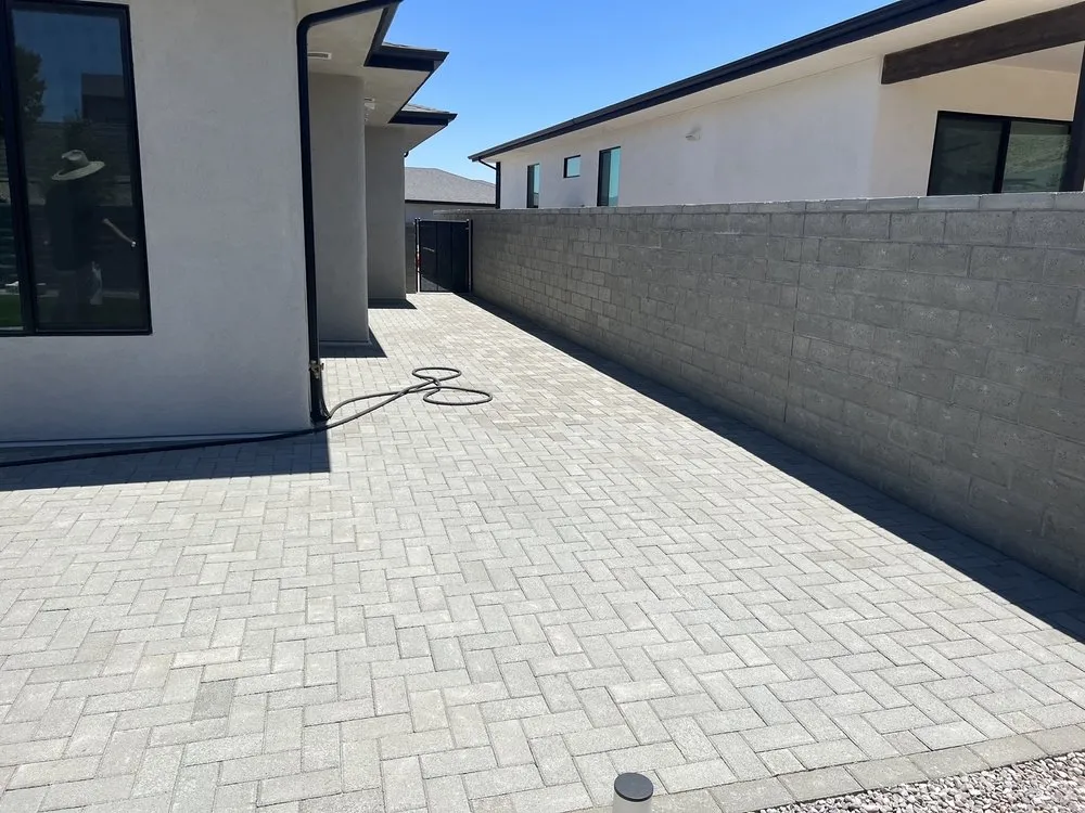 Local lawn care service with custom design across Prescott Valley, AZ - Arizona Modern Landscapes