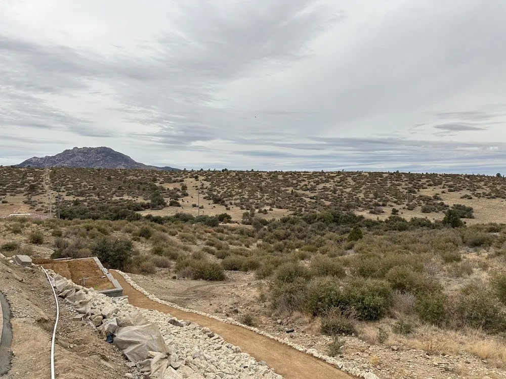 Professional yard maintenance in Prescott Valley, AZ - Arizona Modern Landscapes