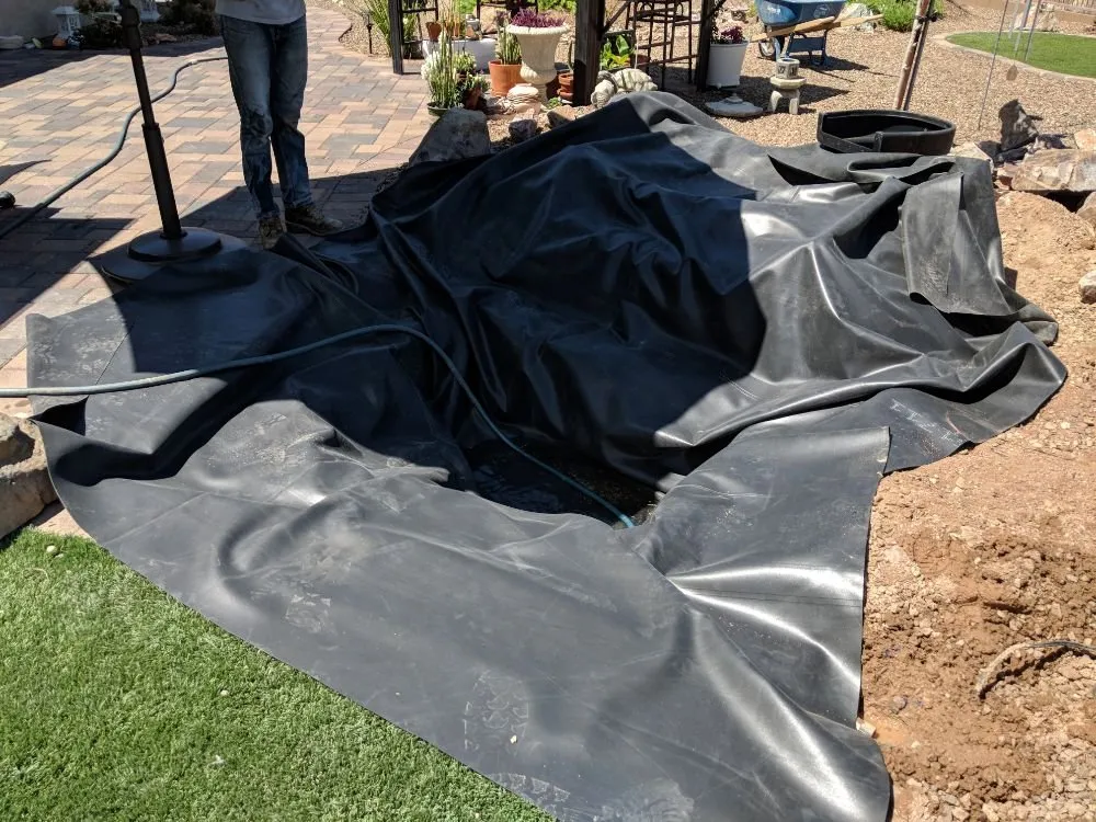 Reliable lawn mowing service in Tucson, AZ by Arizona Ponds & Landscaping