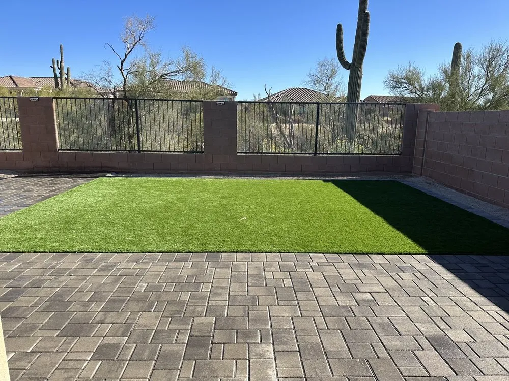 Custom lawn mowing service experts serving Tucson, AZ - Arizona Turf Masters Tucson