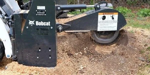 Expert landscaping services experts serving Cleveland, TX - ARJ Land Services