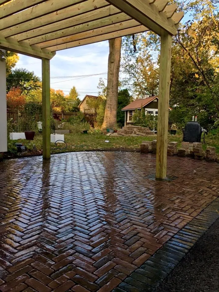 Professional landscape installation in Sunbury, OH - ARJ Landscape