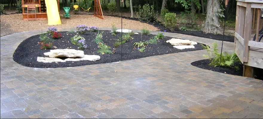 Custom lawn care service in Sunbury, OH by ARJ Landscape