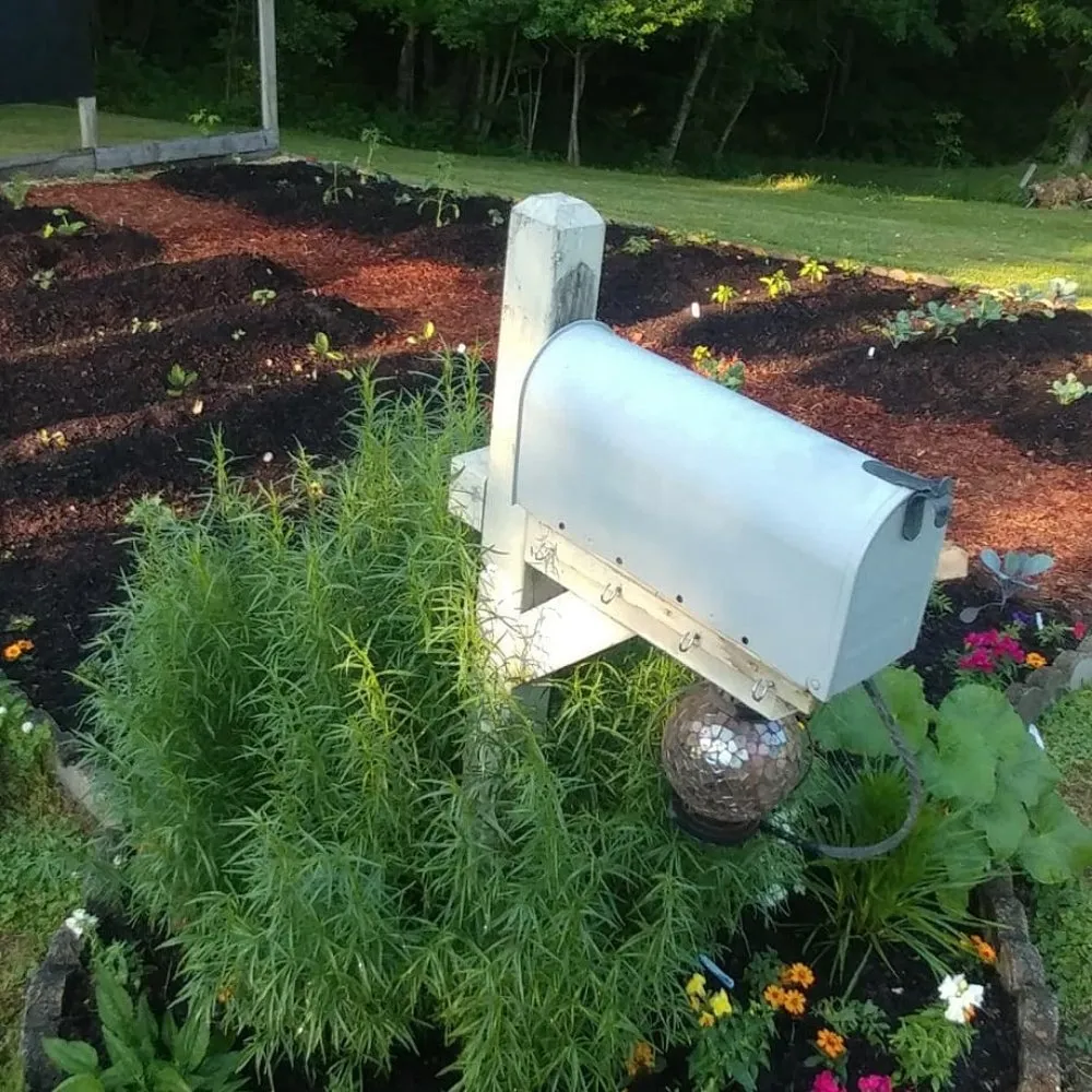 Reliable garden landscaping in White Bluff, TN by ARK Landscaping and Lawncare