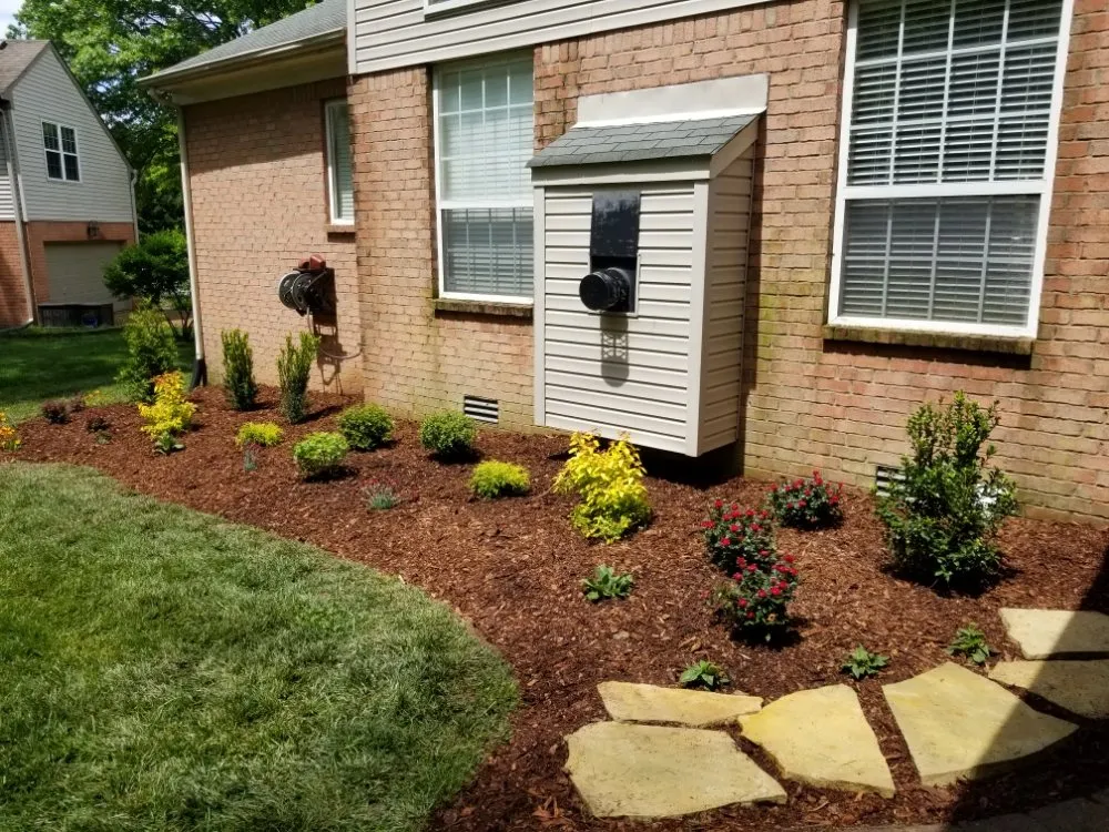 Expert garden landscaping in White Bluff, TN by ARK Landscaping and Lawncare