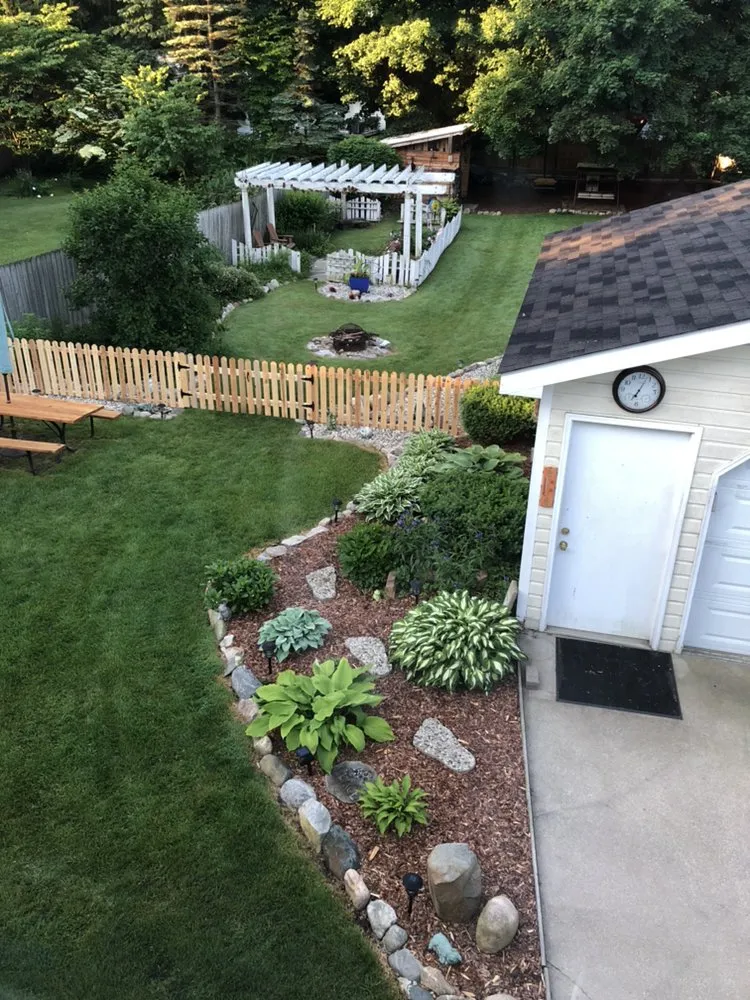 Custom garden landscaping in Kalamazoo, MI - ARK Landscaping