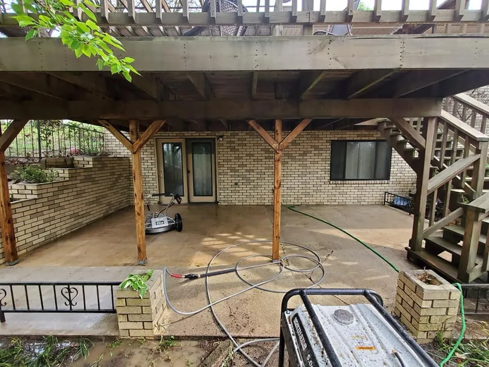 Professional lawn care service with custom design in Hot Springs, AR by Arkansas Landscaping and Tree Service