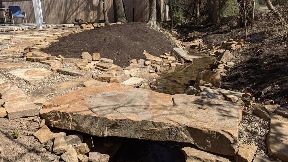 Local lawn care service with custom design across Fayetteville, AR - Arkansas Naturescapes