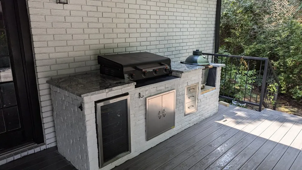 Professional garden landscaping for beautiful yards across Fayetteville, AR - Arkansas Naturescapes