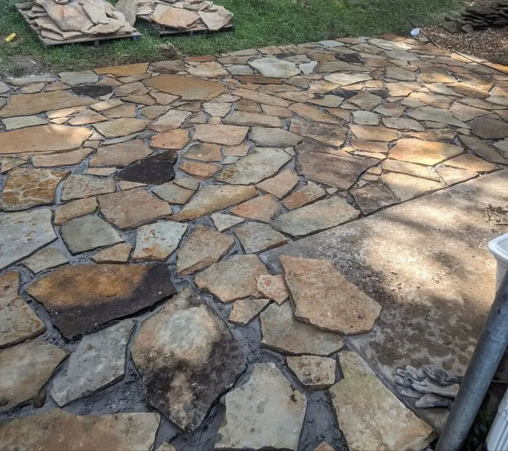 Expert landscape installation in Fayetteville, AR - Arkansas Naturescapes