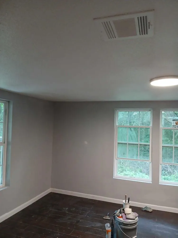 Expert garden landscaping with custom design in Cleburne, TX by Arlon's Lawn & Tree Services