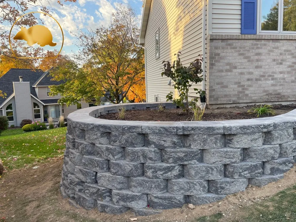 Expert garden landscaping in Beloit, WI by Armadillo’s Landscaping
